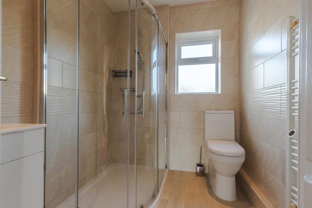 Property photo 2 of 16 Shower Room