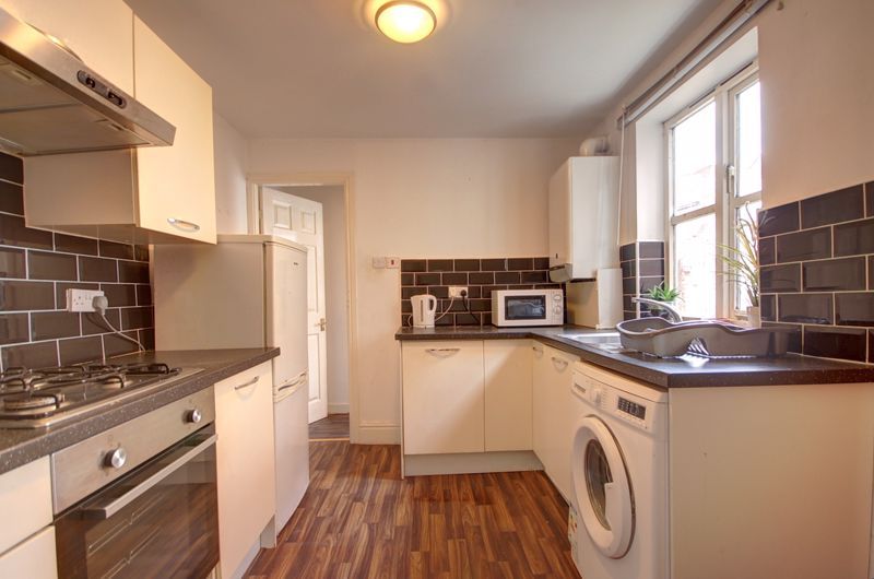 Property photo 2 of 6 Photo 3