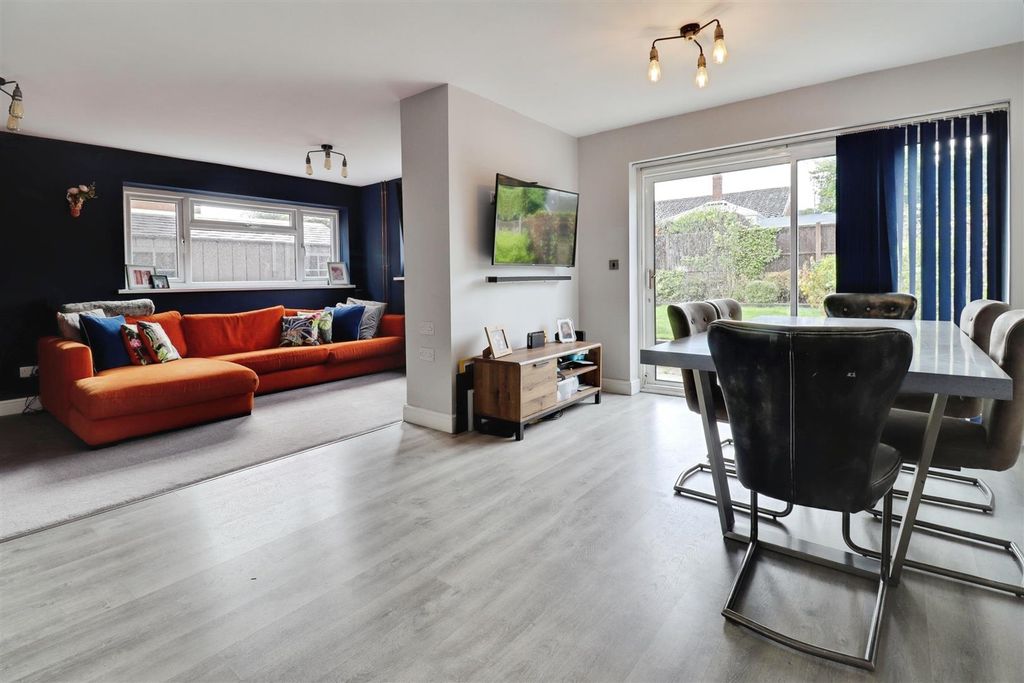 Property photo 3 of 24 Ccef8495-Img_1787-Img_1789.Jpg