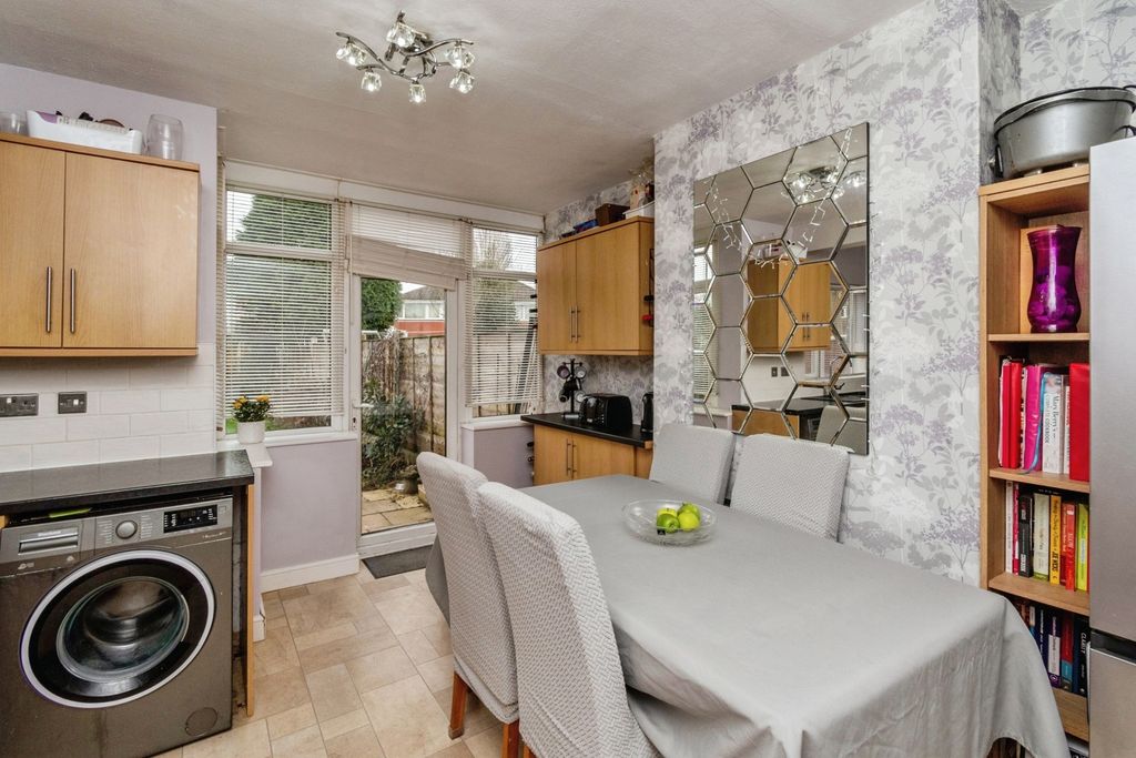 Property photo 2 of 20 Pbox-Img.Jpg