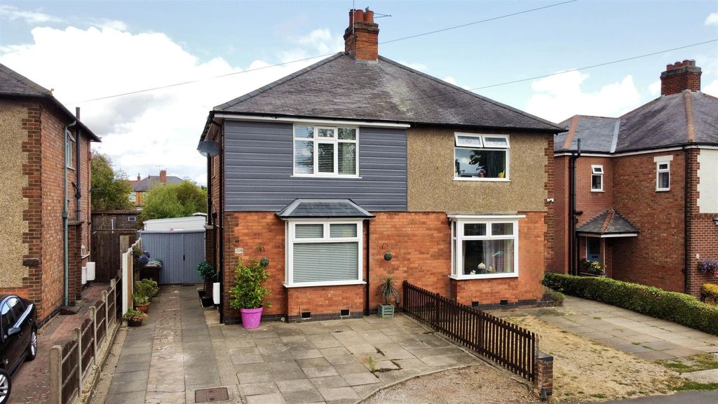 Property photo 1 of 16 1