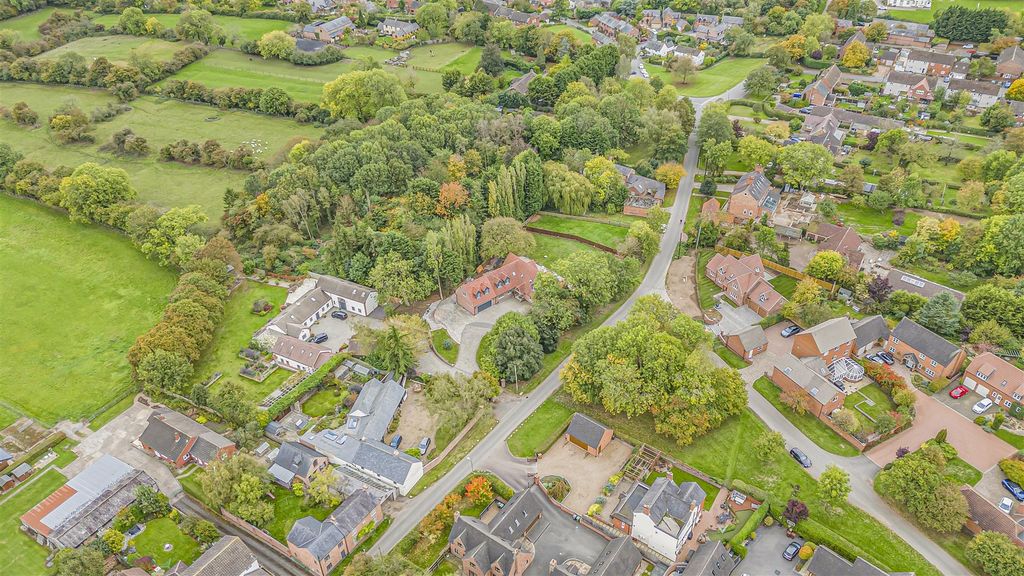 Property photo 1 of 45 1