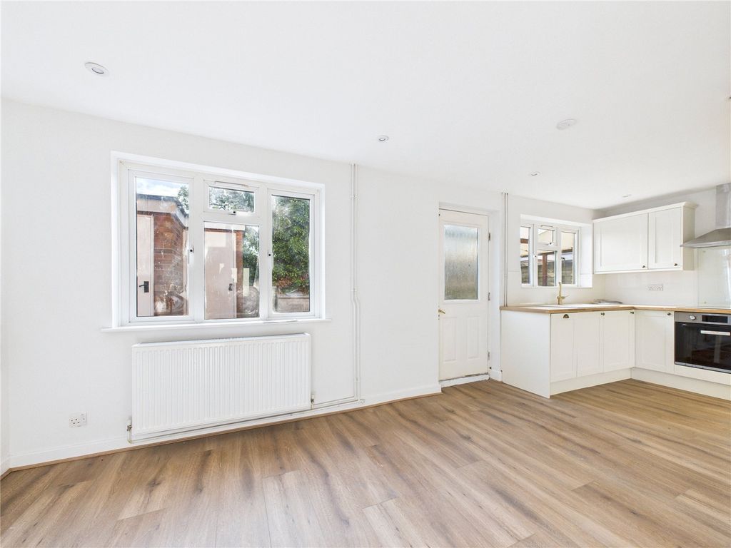 Property photo 3 of 11 Picture No. 03