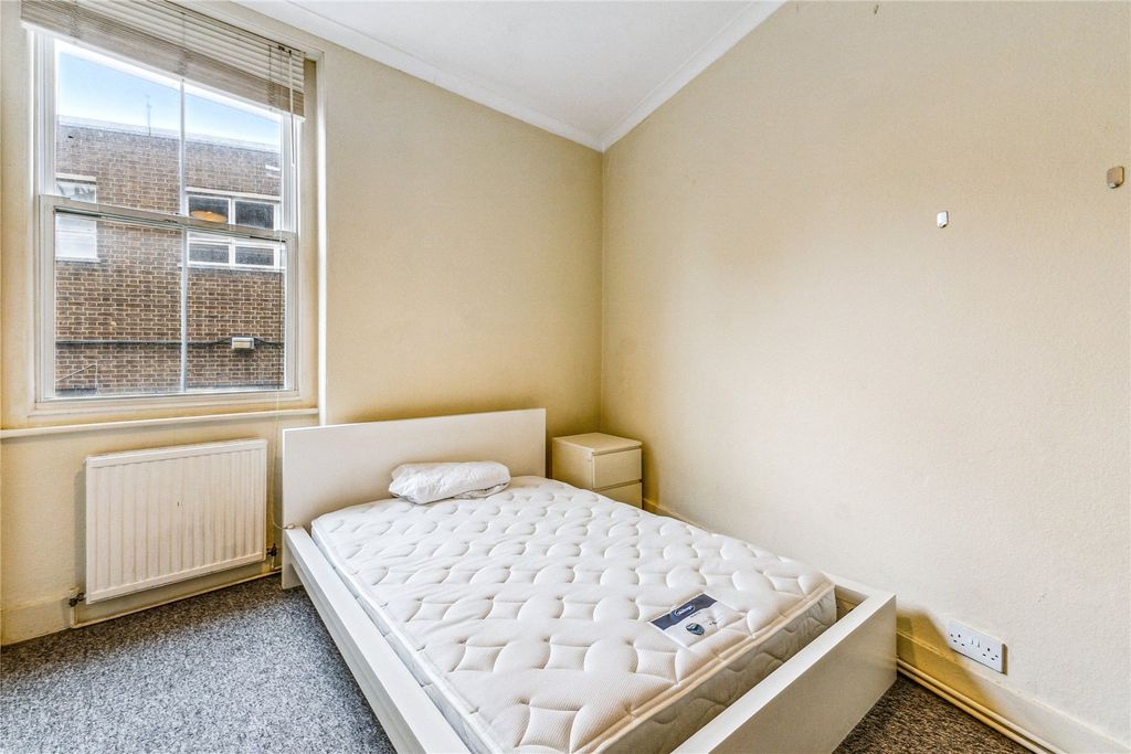Property photo 3 of 14 Picture No. 09