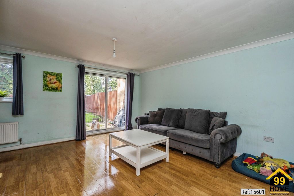 Property photo 3 of 20 Photo 2