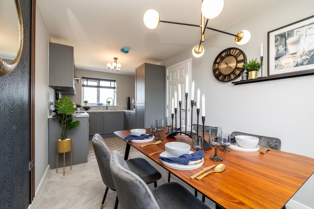 Property photo 3 of 13 132.Jpg