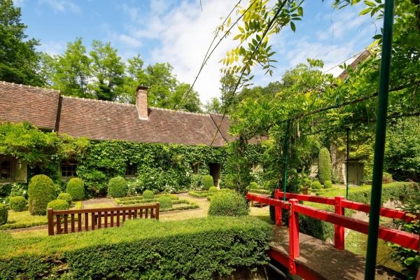 Property photo 2 of 7