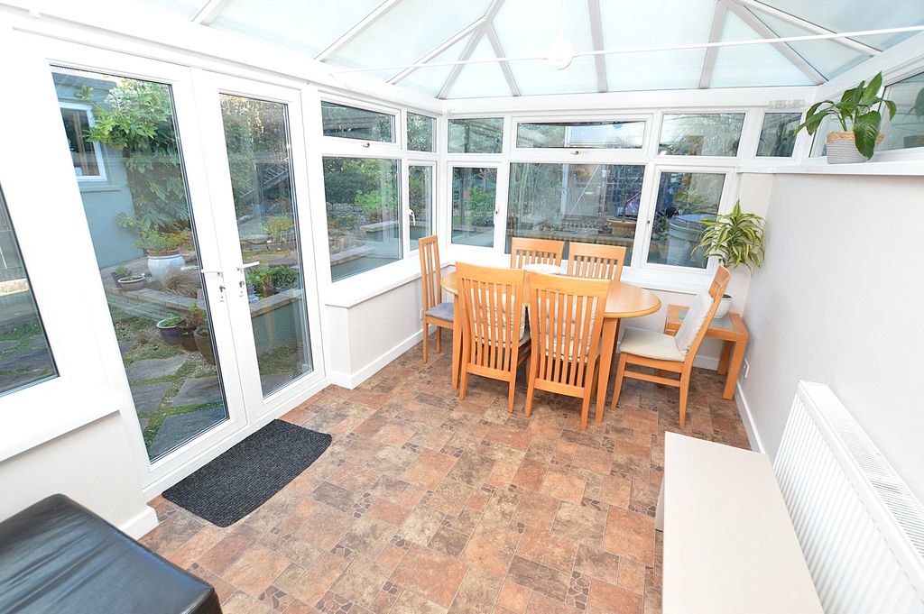 Property photo 3 of 10 3 - Picture No. 07