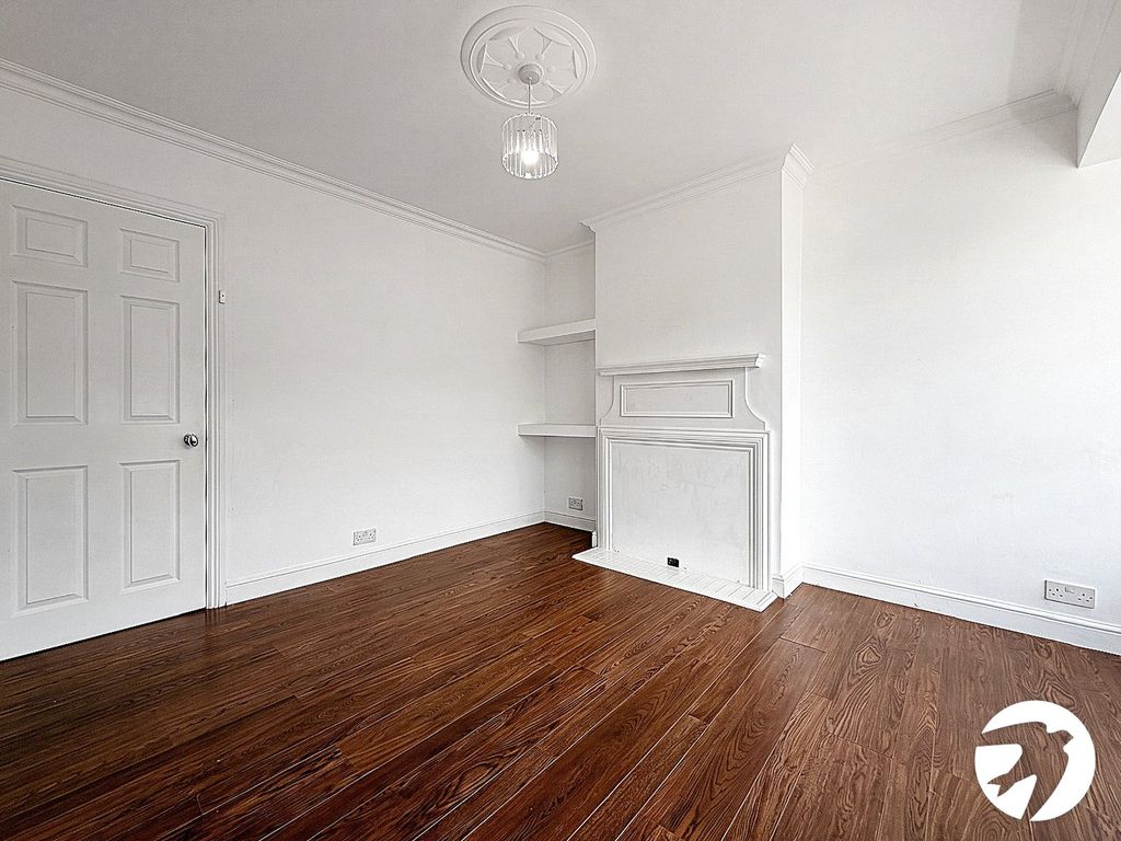 Property photo 3 of 10 Picture No. 16
