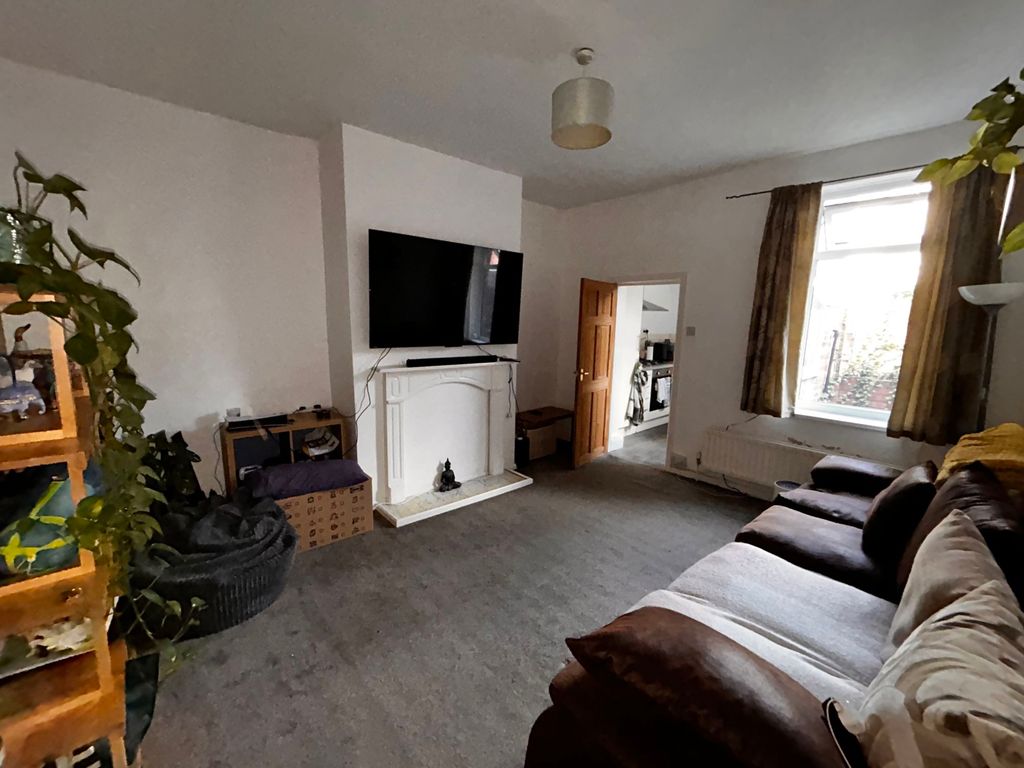 Property photo 3 of 7