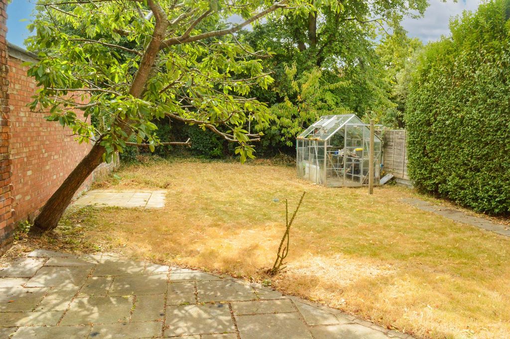 Property photo 3 of 15