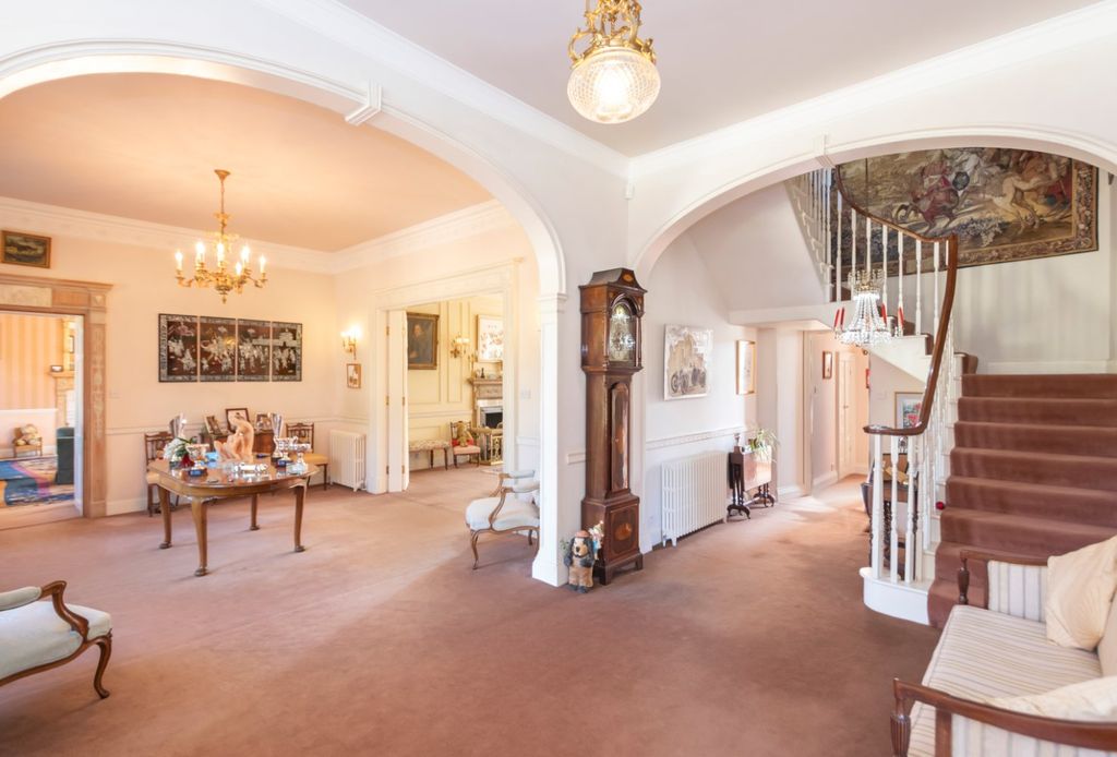 Property photo 2 of 19 Picture No. 02