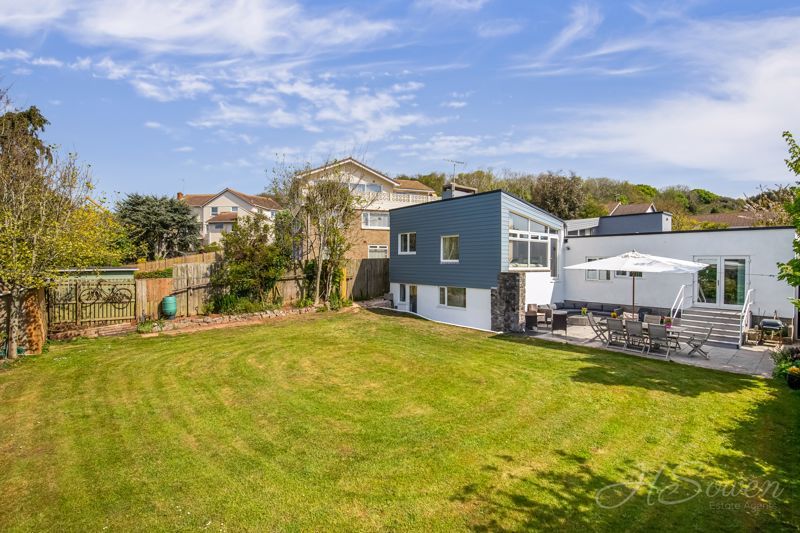 Property photo 1 of 27 Photo 24