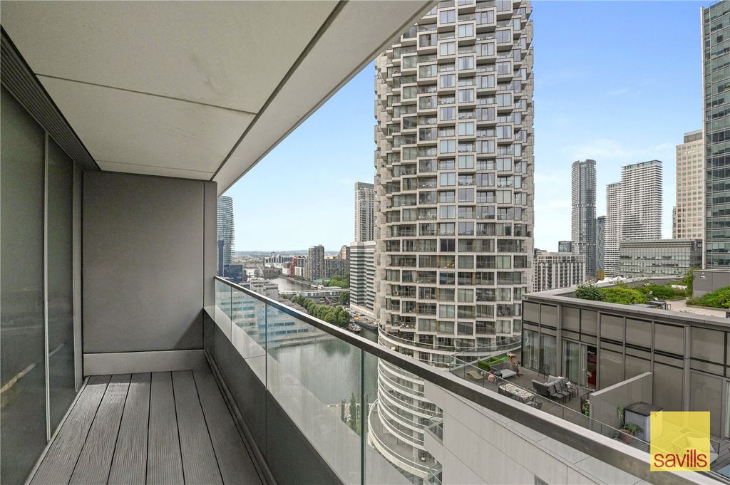 Property photo 3 of 15 Balcony