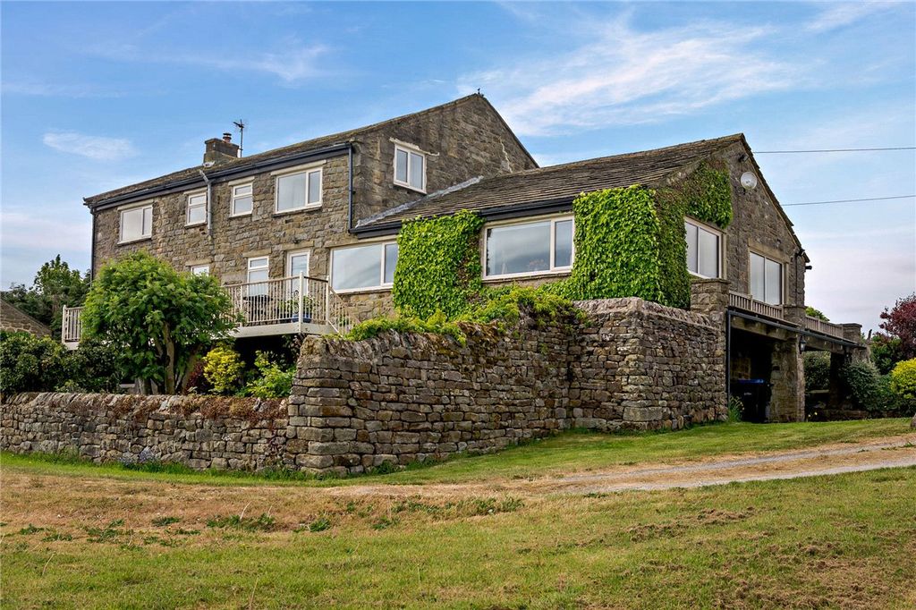 Property photo 1 of 17 Picture No. 13