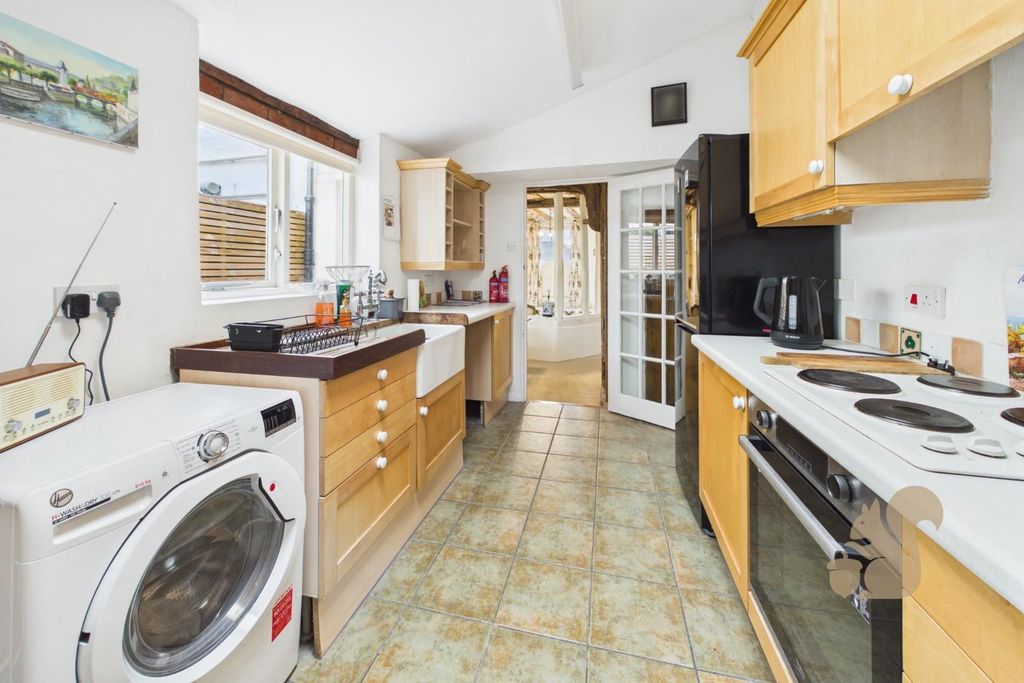 Property photo 3 of 13 Cam03358G0-Pr0344-Still005.Jpg