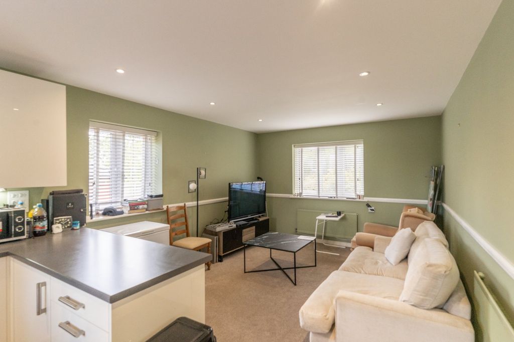 Property photo 3 of 13 Picture No. 06