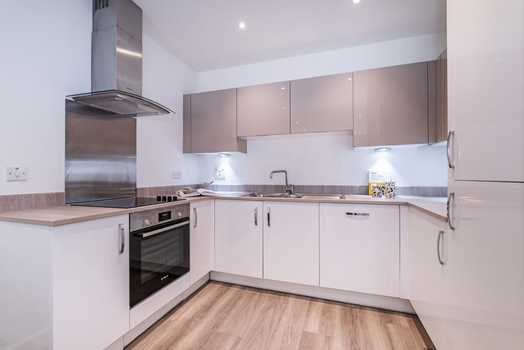 Property photo 3 of 9 112915_P296642_Im...