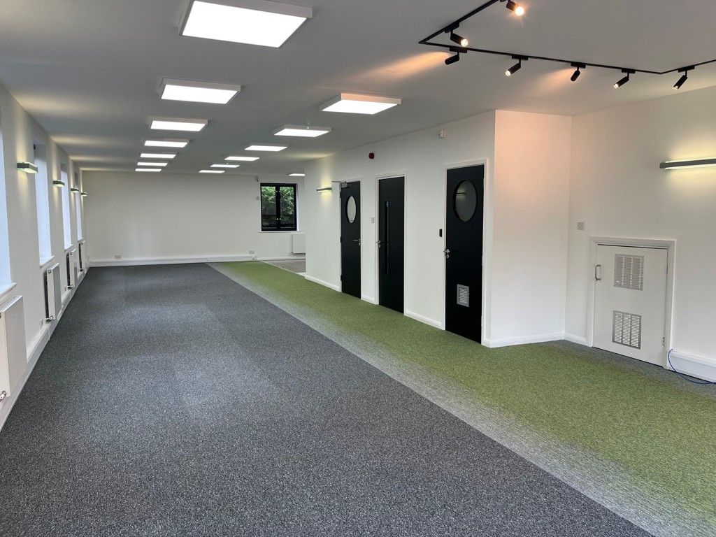 Property photo 3 of 12 Photo 15