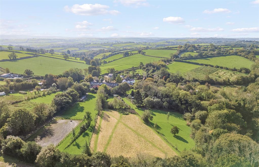 Property photo 2 of 38 Dji_0098.Jpg