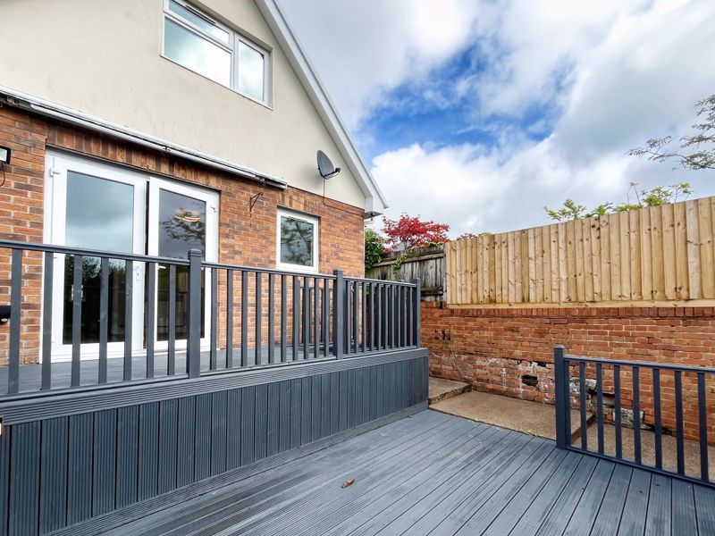 Property photo 1 of 30 Photo 28