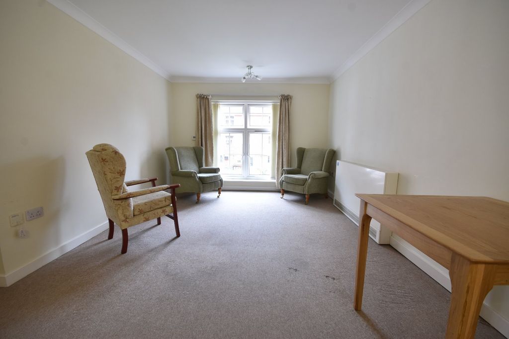 Property photo 2 of 14 Picture No. 03