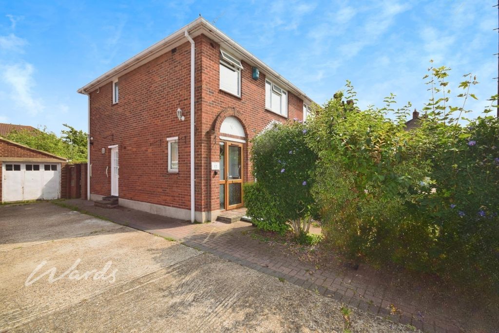 Property photo 1 of 14 12 Meadow After