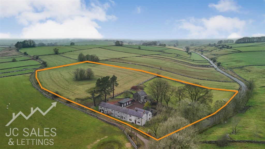 Property photo 2 of 33 Dji_Fly_20260121_085440_0315_1768985848791_Photo.J