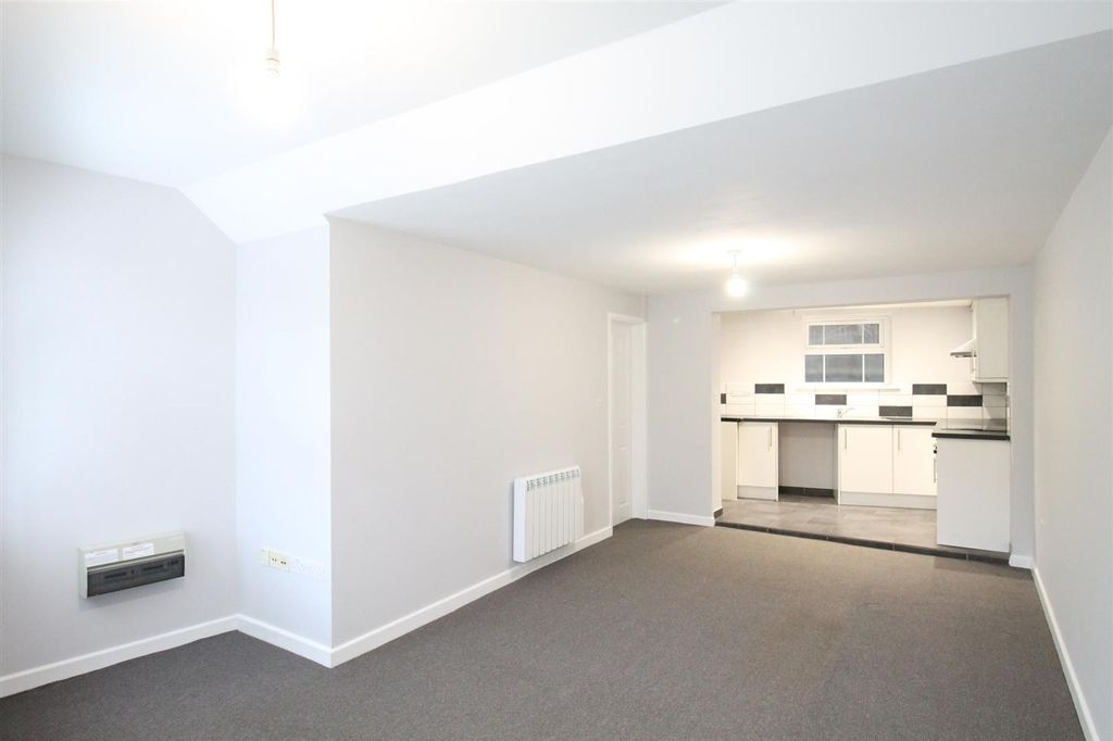 Property photo 1 of 7 Img_3385.Jpg