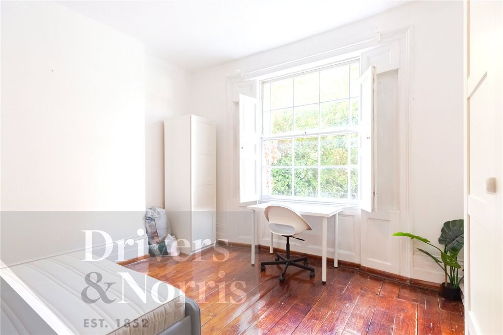 Property photo 3 of 9 Picture No. 02