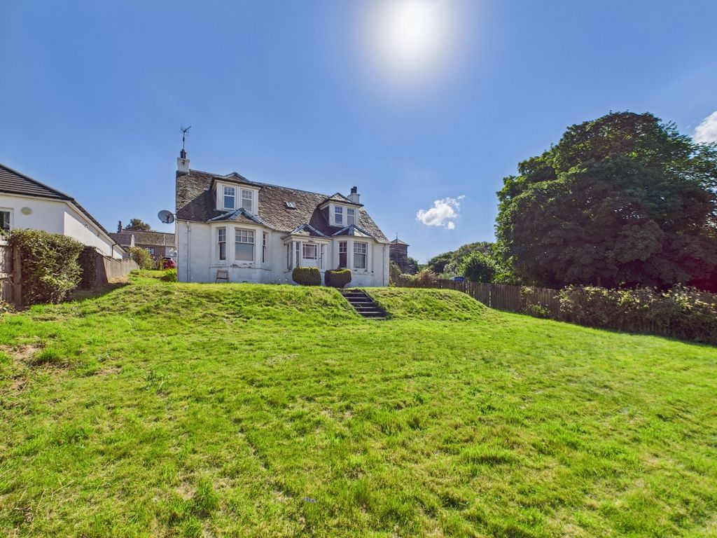 Property photo 1 of 11