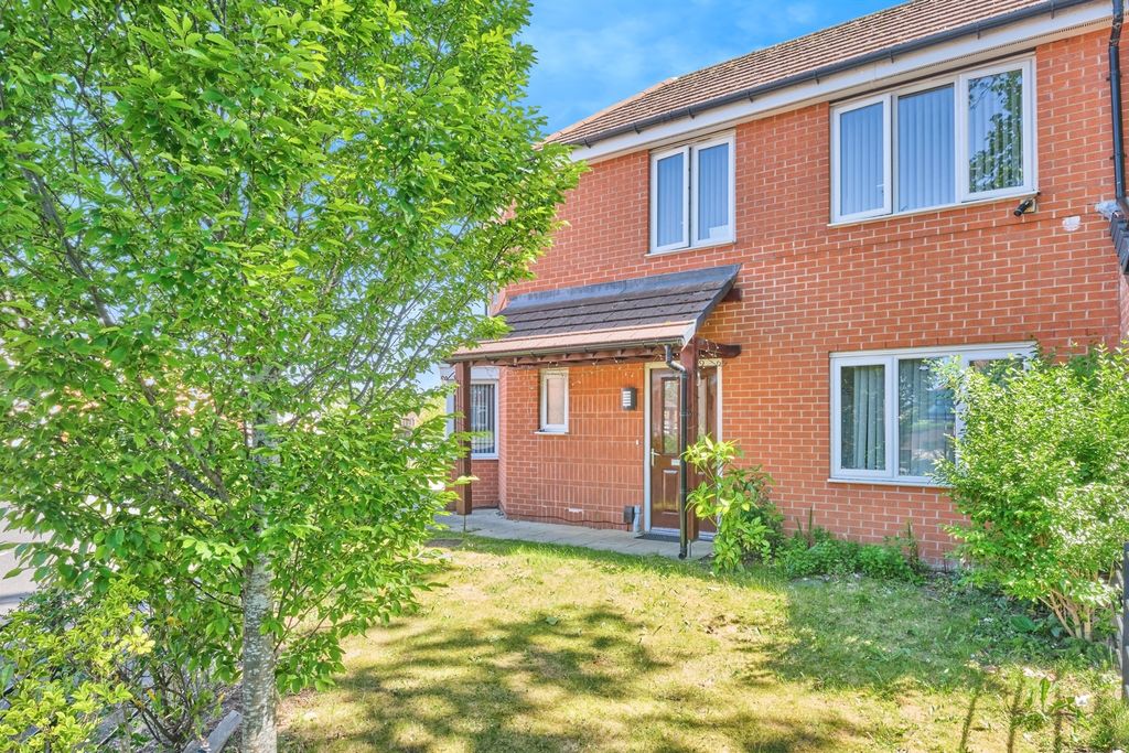 Property photo 1 of 17