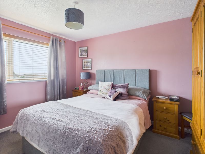 Property photo 2 of 14 Bedroom