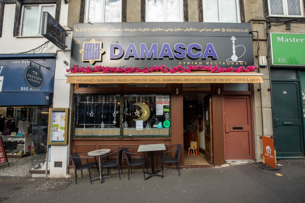 Property photo 2 of 37 Gallery