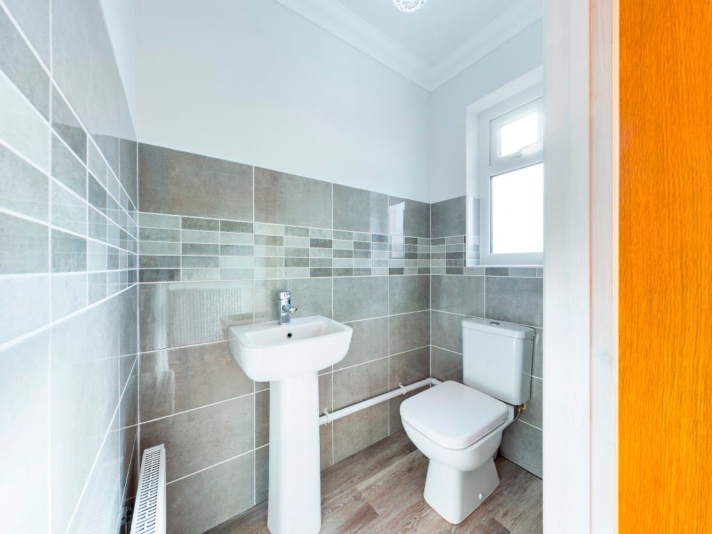 Additional image 10 of 3 bed semi-detached house to rentGendros Crescent, Gendros, Swansea SA5