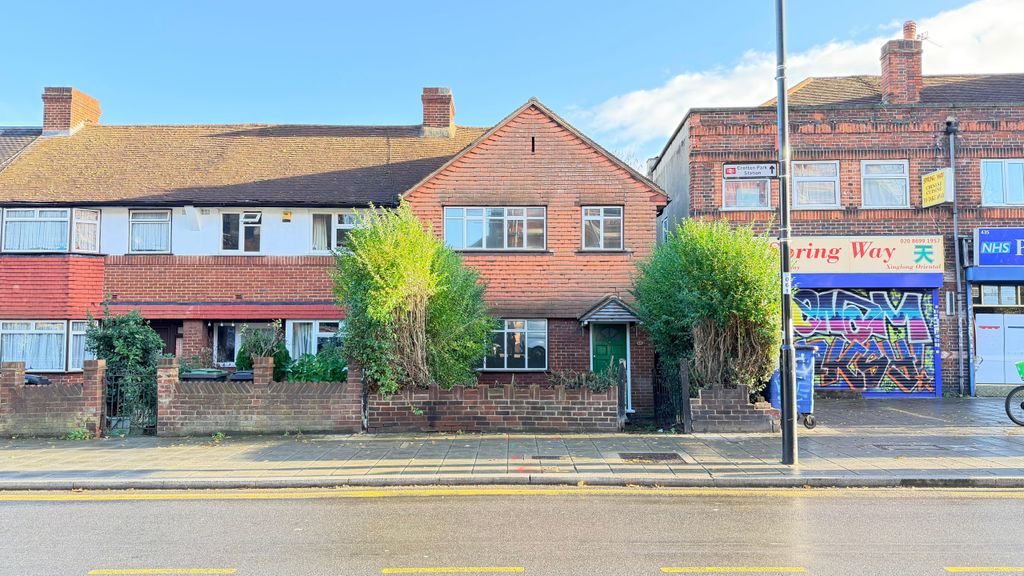 Property photo 1 of 11