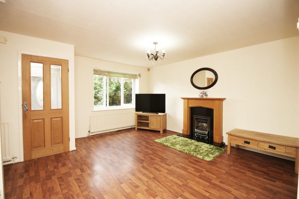 Property photo 3 of 20