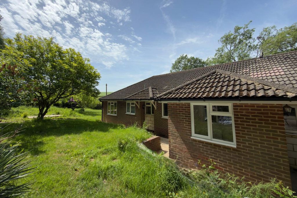 Property photo 1 of 22 Picture No. 19