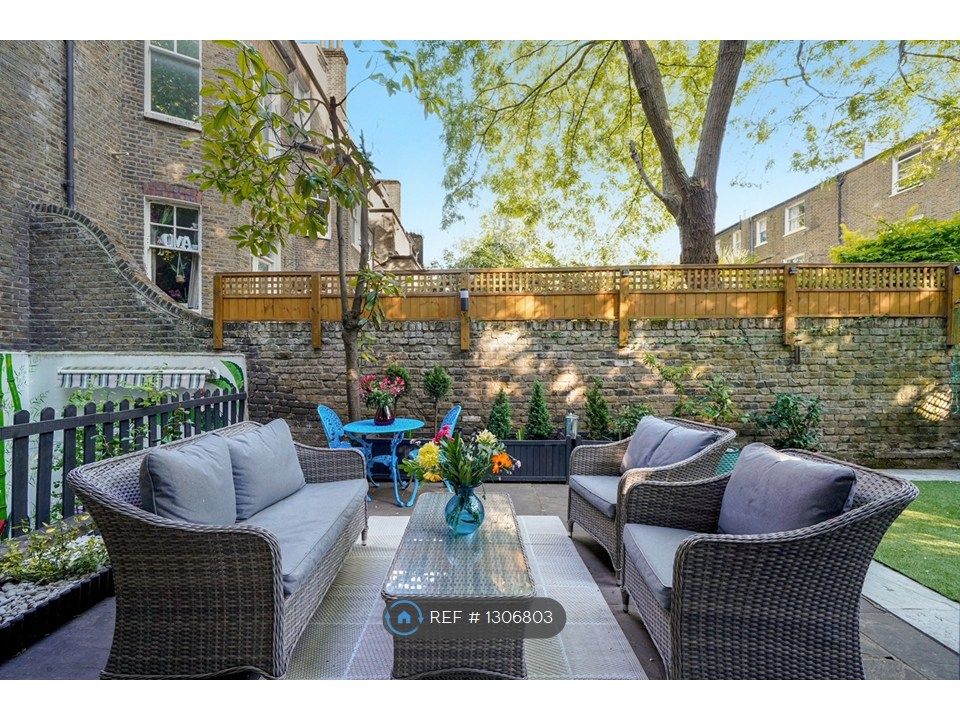 Property photo 1 of 10 Private Garden, 55 Sq Meters