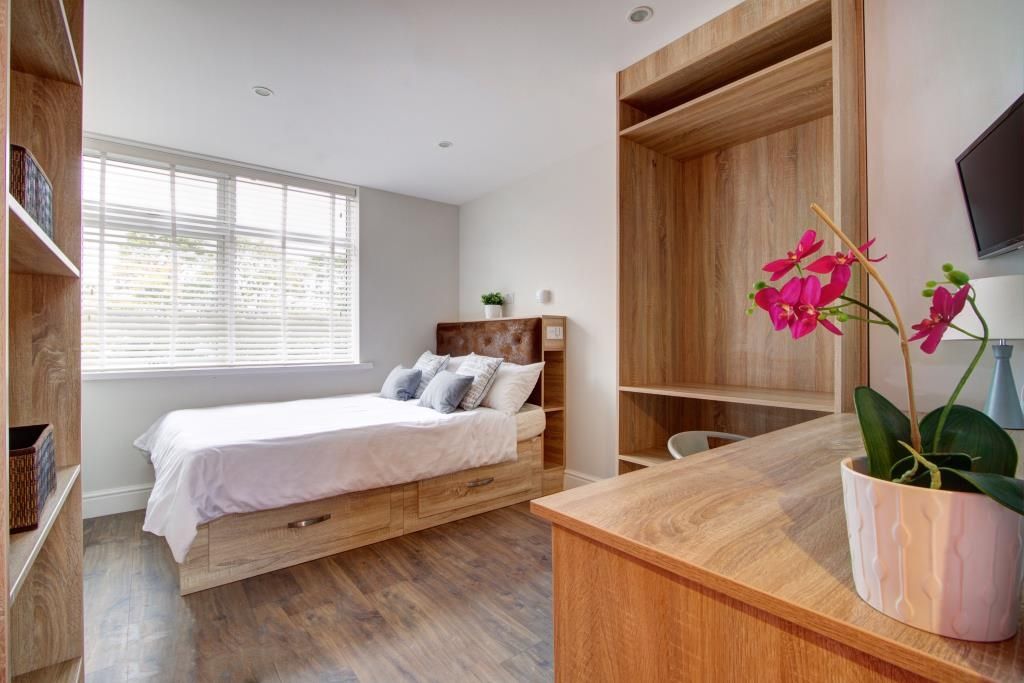 Property photo 3 of 7 Photo 2