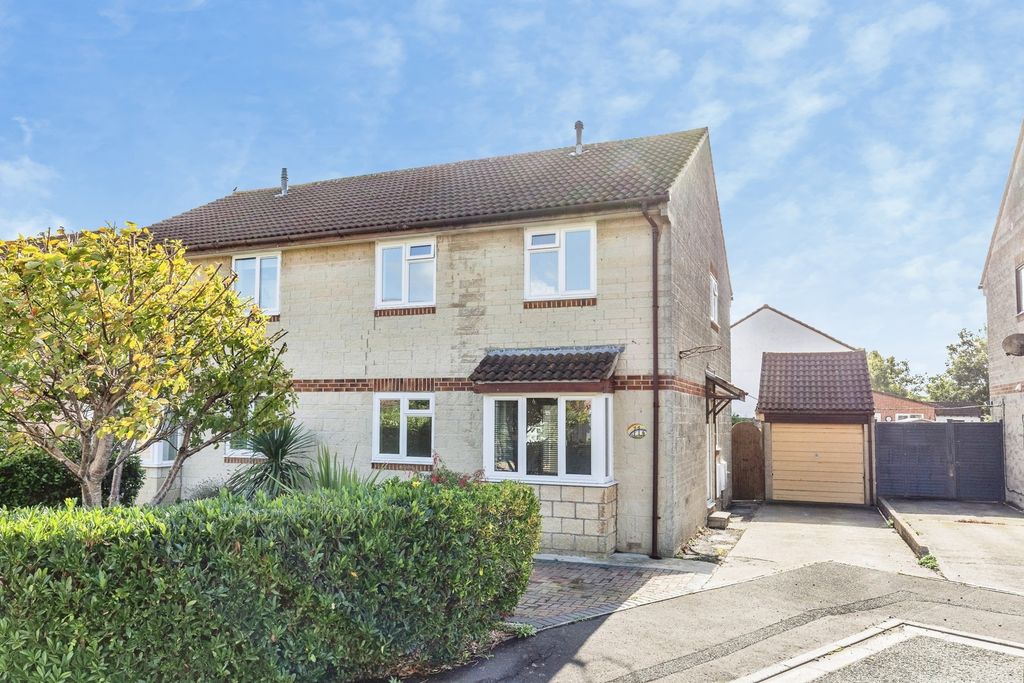 Property photo 1 of 19 Pbox-Img.Jpg