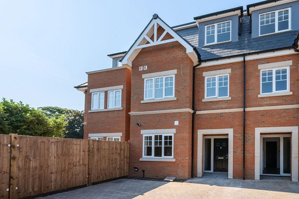 Property photo 1 of 22 1164092 (1).Jpg