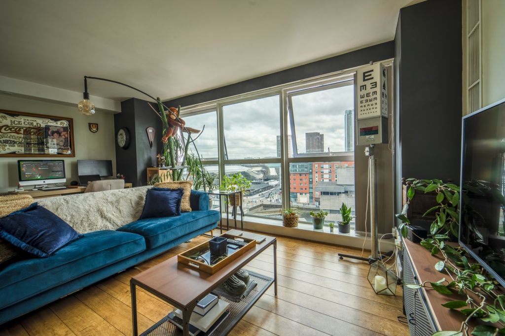 Property photo 2 of 12 Picture No. 56