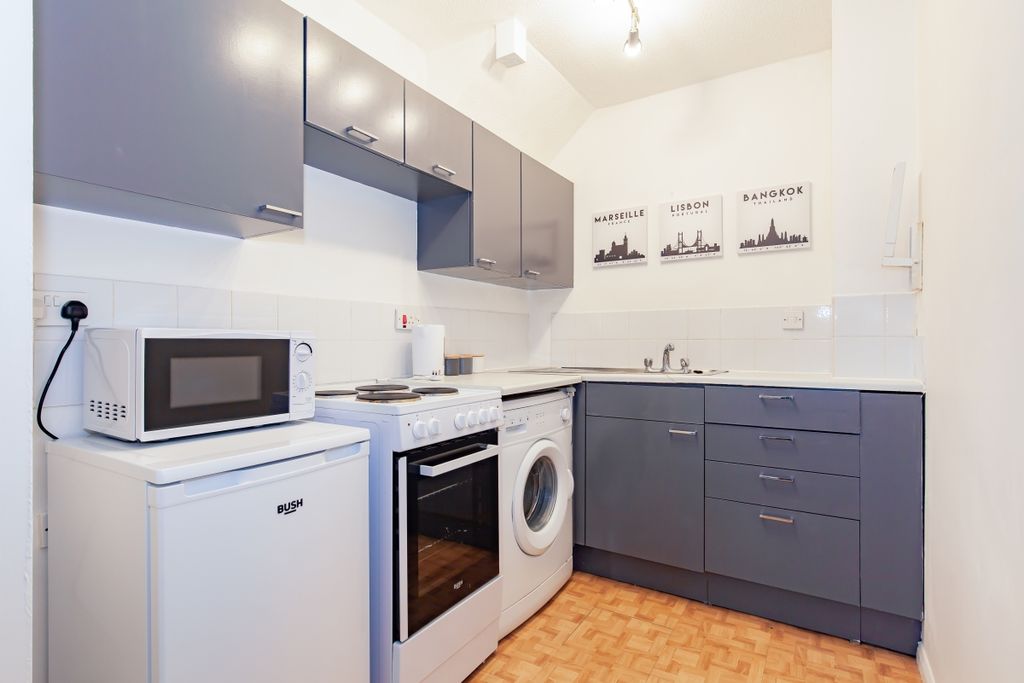 Property photo 2 of 8 124285