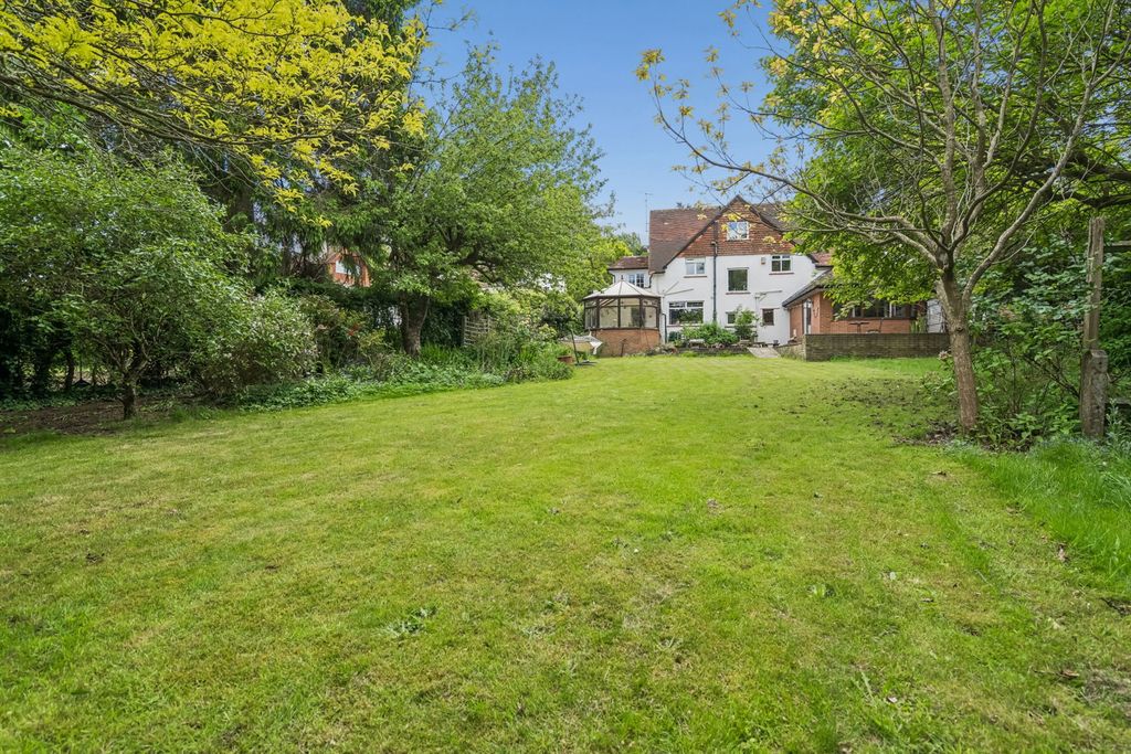 Property photo 2 of 24