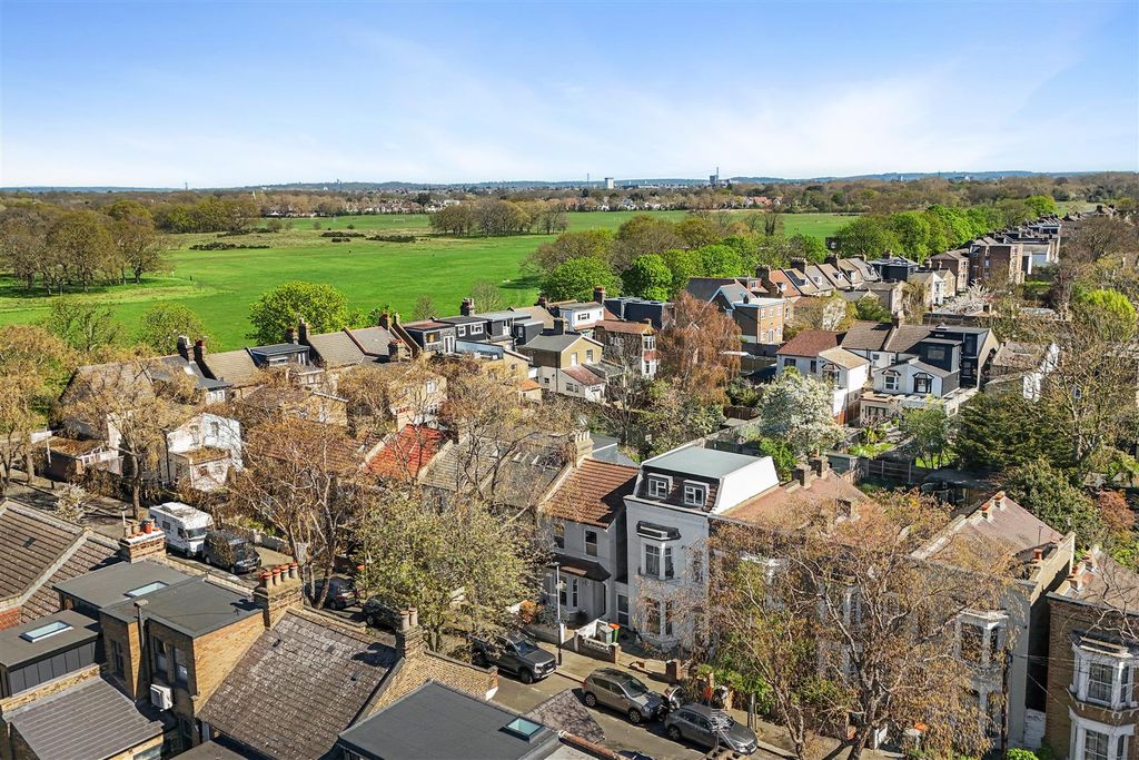 Property photo 2 of 35 Main