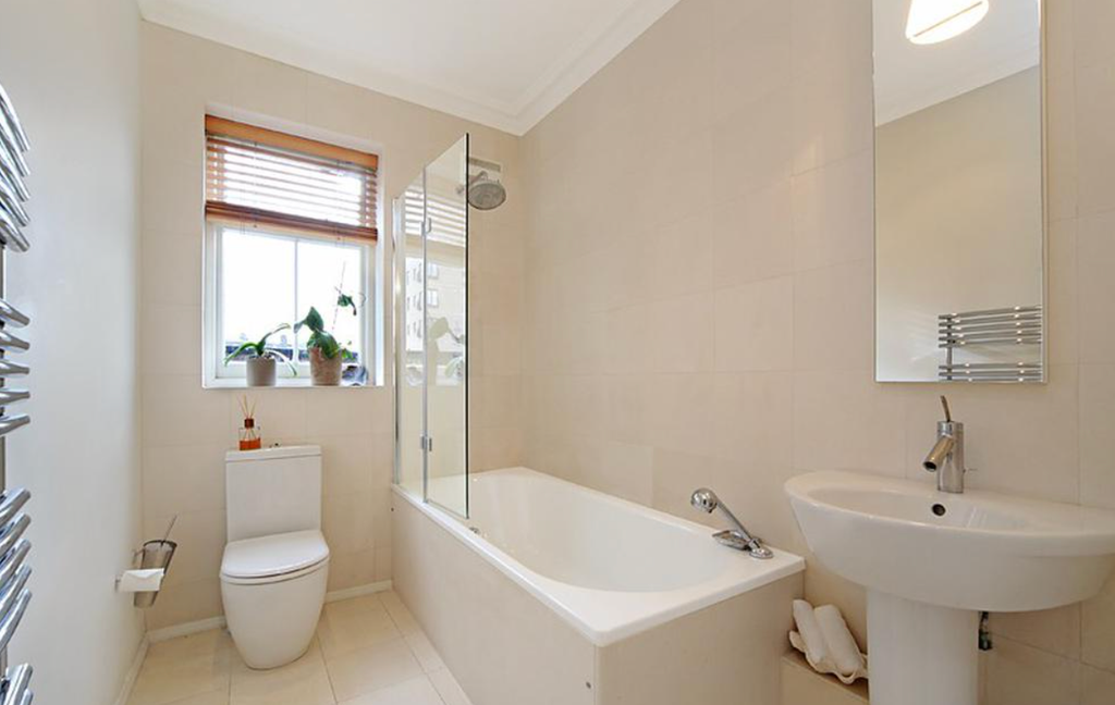 Property photo 3 of 5