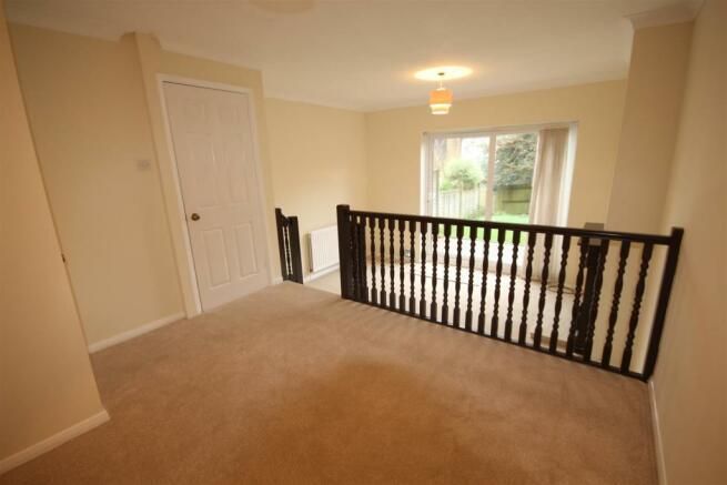 Property photo 3 of 8 6430_31627813_Img_03_0000_Max_656x437.Jpeg