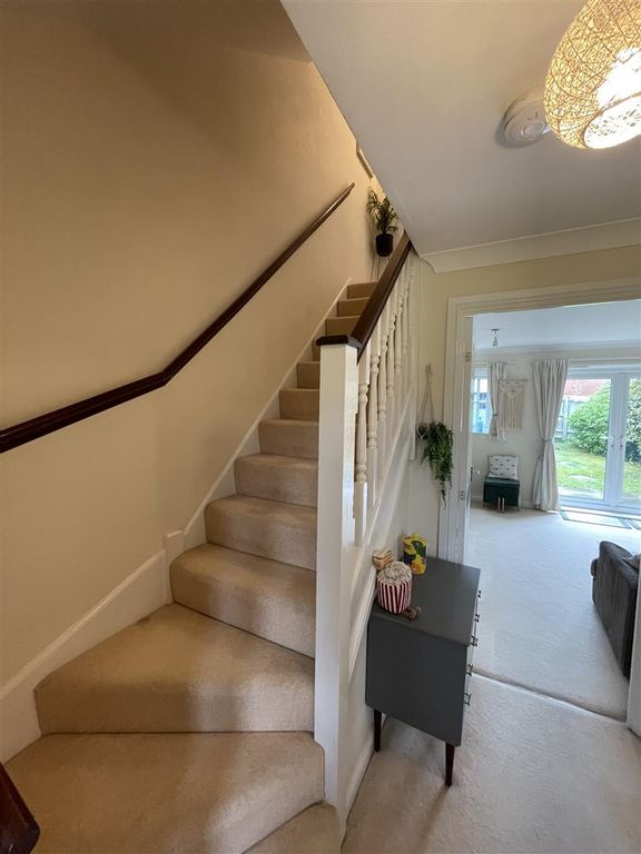 Property photo 3 of 20 Hallway.Jpg