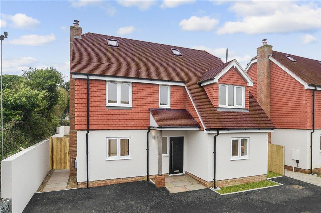 Property photo 1 of 22 External Front